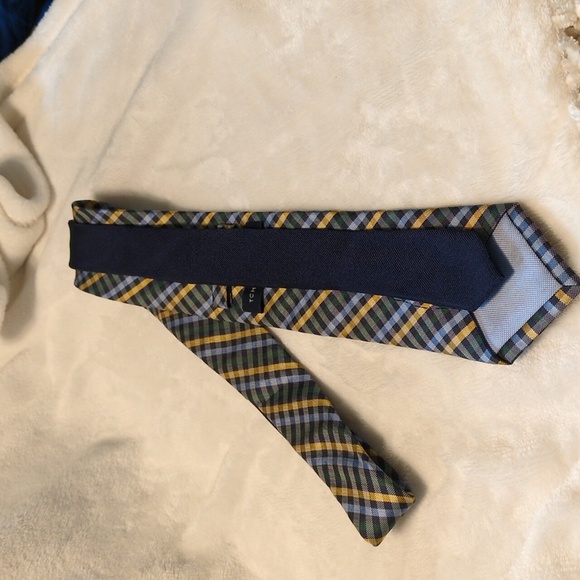 Tommy Hilfiger Silk Tie - Picture 3 of 5